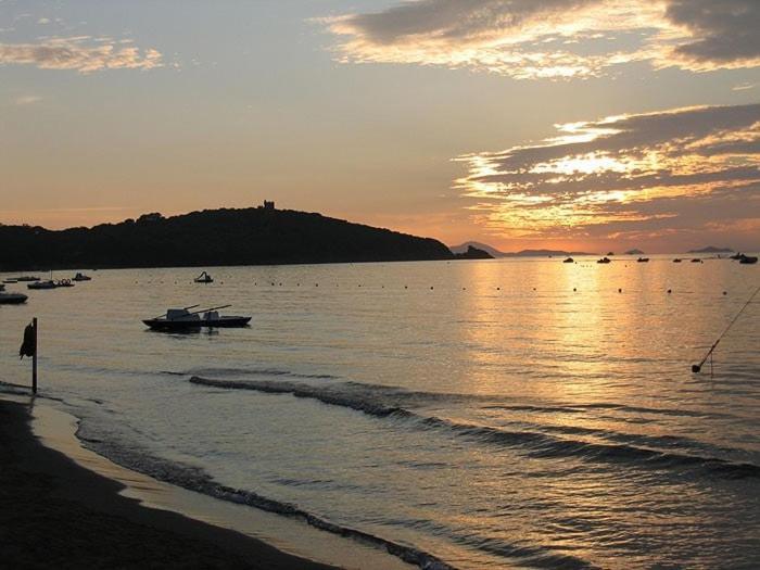 Villa Molletta A Punta Ala Vicino Spiaggia Con Ac Luaran gambar